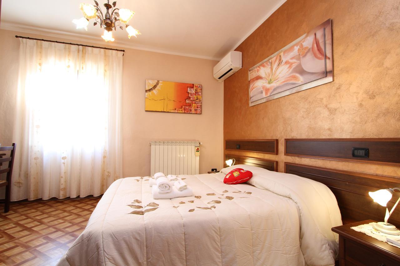 Da Donna Rosa Ξενοδοχείο Pontedera Εξωτερικό φωτογραφία